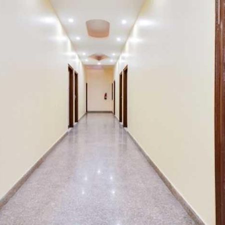 Hotel O Jas Inn Near Star Mall Gurgaon Esterno foto